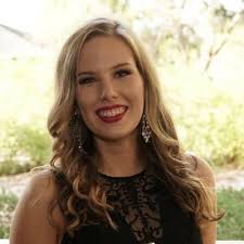 Olivia Mason's Instagram, Twitter & Facebook