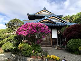 It is built to give the japanese house ambiance. Traditional Japanese House At Hachioji Hauser Zur Miete In Hachioji TÅkyÅ To Japan