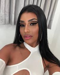 Tava aqui perdida na galeria