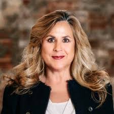 Ginger Dunn's Instagram, Twitter & Facebook