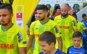 En recherche permanente, je suis intéressé par tout maillot manquant à ma. Le Fc Nantes Et Lna Sante Soutiennent La Fondation Pour La Recherche Sur Alzheimer Business Club Fc Nantes
