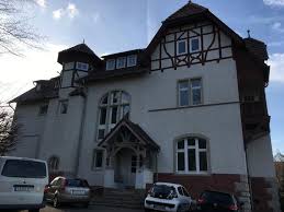 Per merkliste können sie sich interessante objekte vormerken und uns diese anschließend als. Wohnung Im Sudviertel In Der Villa Holz Uber Prinzenteich Mit Traumhaften Wartburgblick Incl Kfz Stellplatz Wohnung In Eisenach Sudviertel
