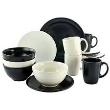 Black And White Melamine Dinnerware Sets Creatable Black And White 16 Piece Dinnerware Set Service For 4 Dinnerware Dinnerware Sets Melamine Dinnerware Sets