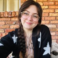 Discussion of mr darcy hand flex in pride and prejudice