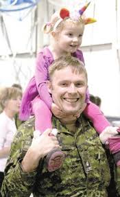 Warm welcome home for Operation UNIFIER Roto 4 personnel