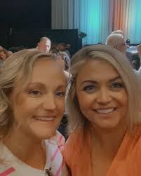 Jessica Deforest's Instagram, Twitter & Facebook