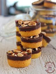 La Petite Cuisine Des Chafouineries Les Tombe Raider Facon Krumchy De Christophe Michalak Recette Christophe Michalak Recette Dessert Gateaux Et Desserts