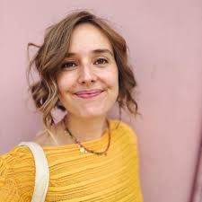 Does the Asheville maker space have an embroidery machine with a 6x10 inch  or bigger hoop?