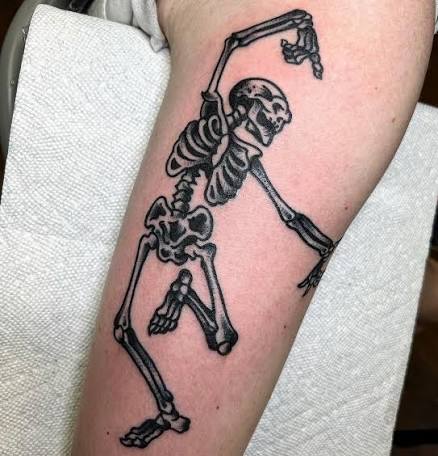Classic dancing skeleton, thanks Annie! . . . . . #tattoo #tattoos  #tattooing #tattooideas #skeleton #skeletontattoo #traditional  #traditionaltattoo #traditionaltattoos #americantraditionaltattoo  #americantraditional #blackwork #blackworktattoo ...