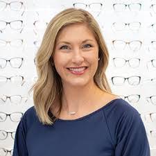 Loretta Moses's Instagram, Twitter & Facebook