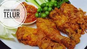 Ayam bumbu kuning bisa jadi pilihan yang pas sekaligus praktis. Resep Ayam Goreng Telur Gurihnya Mantul Youtube