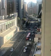 Em um vídeo divulgado nas redes sociais. From My Window A View Of The Covid 19 Pandemic In Curitiba Thecityfix