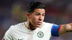 Enzo Fernandez looking for new contract at Chelsea amid Real Madrid & PSG transfer interest