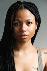 Flossie Mcknight's Instagram, Twitter & Facebook