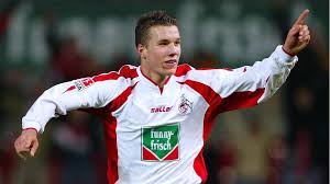 © bereitgestellt von sport1.de nationalspieler gosens plant zukunft als psychologe. 1 Fc Koln Und Podolski Planen Gemeinsame Zukunft Unklarheit Uber Genaue Aufgabe Transfermarkt