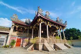 The khoos were among the wealthy straits chinese traders of 17th century malacca and early penang. The 10 Best Khoo Kongsi Leong San Tong Khoo Kongsi Clan House Museum Tours Tickets 2021 Penang Viator