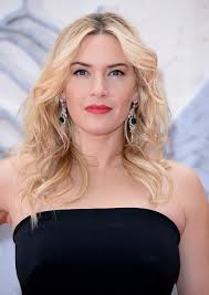 смотреть онлайн между нами горы 2017 в хорошем качестве Kate Winslet Kate Winslet Beauty Celebrity Plastic Surgery