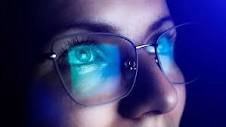 آیا ورزش چشم، مکمل ها و فیلترهای نور آبی در سلامت بینایی اثر دارند؟