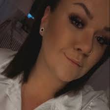 Aileen Granstrom's Instagram, Twitter & Facebook