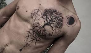 60 Inspiring Tattoo Ideas For Men With Creative Minds Inspirierende Tattoos Brusttattoos Fur Manner Rippen Tattoos