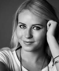 Melissa Bourne make-up artist tutorials