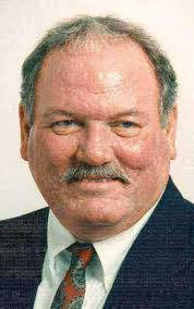 Doug Parson's Instagram, Twitter & Facebook