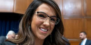 People Are Noticing 1 Humiliating Detail In Lauren Boebert's New Photo