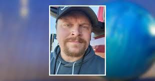 Aaron Brevik's Instagram, Twitter & Facebook