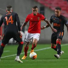 Fique a par de todos os eventos do clube. Com Um A Menos Benfica Empata Com Rangers Em Jogo Maluco Na Liga Europa 05 11 2020 Uol Esporte