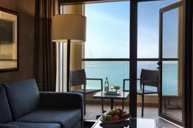 Enjoy 3,4 or 5 star accommodation & fabulous dining. Amwaj Rotana Jumeirah Beach Dubai Hotel Dubai Overview