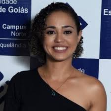 Cássia DOS SANTOS SILVA