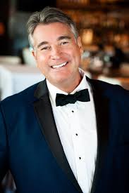 Pan Am flight attendants share stories of meeting celebrities