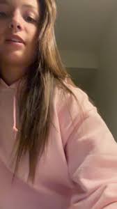 Here we go again.. I know, I know! I said I wouldn’t do it again BUT she’s  so far away I kinda feel like she needed to feel the love ❤️. So here’s Day  1…. @ava.diorr @beauknowshomes_