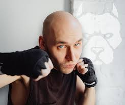 Not only do you get all the benefits of a traditional workout such as ✔️  Improved cardiovascular health ✔️ Increased muscular endurance ✔️ Calorie  burn and fat loss ✔️ Strengthened core and