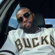 🎉🎉Happy Birthday to My Sweet Beautiful Lady🌹🌹.. I hope you have enjoyed  you're day, Im wishing you many more..I Love You ❤️🤗