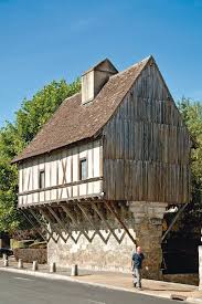 Perigueux Patrimoine Preserve Depuis 2000 Ans Maisons Insolites Perigueux Perigord