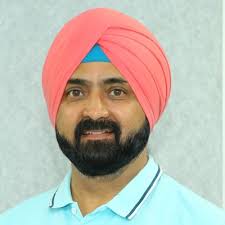 Wow!! What an exciting day in Kuala Lumpur! It was wonderful to celebrate  the opening of our first store in Malaysia yesterday with many of the hard  working team members who made