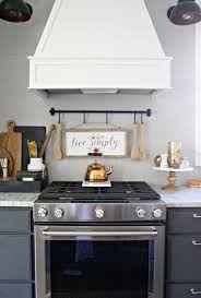 Decorating Above Stove Homeremodelingbeforeandafter Inexpensive Kitchen Remodel Kitchen Remodel Countertops Simple Kitchen Remodel