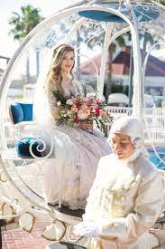 This Is How Much A Disney World Wedding Costs Bodas Tematicas De Disney Boda Disney Vestidos De Novia