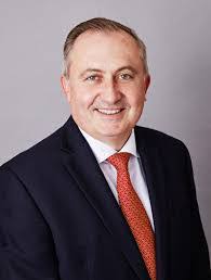 Martin Bray's Instagram, Twitter & Facebook