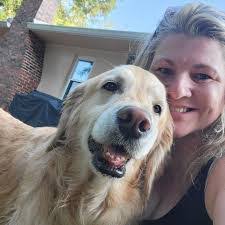 Karen Rotolo's Instagram, Twitter & Facebook