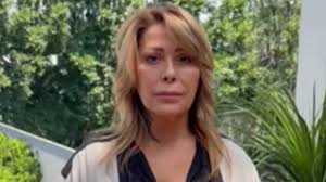 Se conocieron en una fiesta y decidieron contraer matrimonio a los seis meses de relación. Alejandra Guzman Breaks The Silence Over The Allegations Made By Frida Sofia