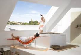 Premiere Panorama Dachfenster Azuro Von Roto Dachfenster Terrassendach Und Badezimmer Dachgeschoss