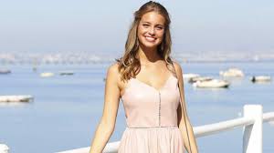 Margarida corceiro, better known as magui corceiro (born october 26, 2002), is a portuguese actress, influencer and model who gained popularity when she started a relationship with football player joão félix Joao Felix Apaixonado Por Atriz Da Tvi Jogo Da Vida Jornal Record