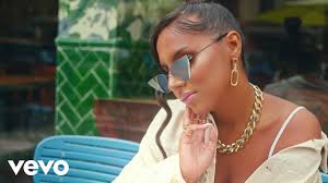 Lynda can cost anywhere from $19.99 a month to $29.99 a month. Viens On Parle Lynda Shazam