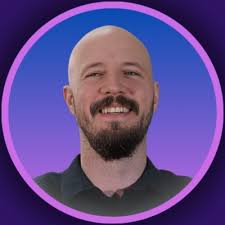 Hands up who's ever worked in an office where pizza was ordered at times to  “boost morale” 🍕. Why was it always pizza 😂