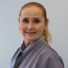 Dra. Sandra Mara Ponciano Queiroz opiniões