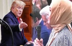 Sabah gazetesi yazarı hilal kaplan, karar yazarı ahmet taşgetiren'in türkiye'nin i̇stanbul. Trump In Sosyal Medya Hesaplarinin Kilitlenmesi Yandas Hilal Kaplan I Endiselendirdi Tr724