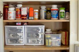 See more ideas about medicine cabinet organization, medicine organization ingenious way to organize your medicine cabinet: Keeping Your Medicine Cabinet Simple Safe And Organized The Organized Mom