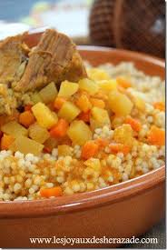 Couscous Algerien El Mardoud Recette Couscous Algerien Recette Algerienne Couscous